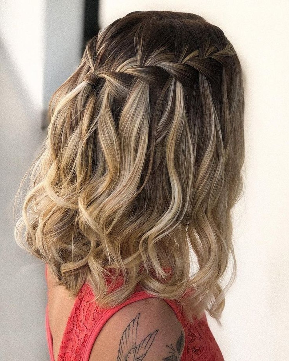 Penteado em cabelo curto para madrinha ...
