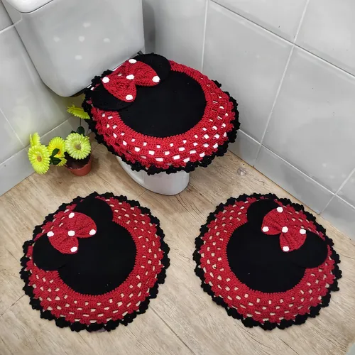 Jogo de Banheiro de Crochê Minnie: Charme e Personalidade para Seu Lar