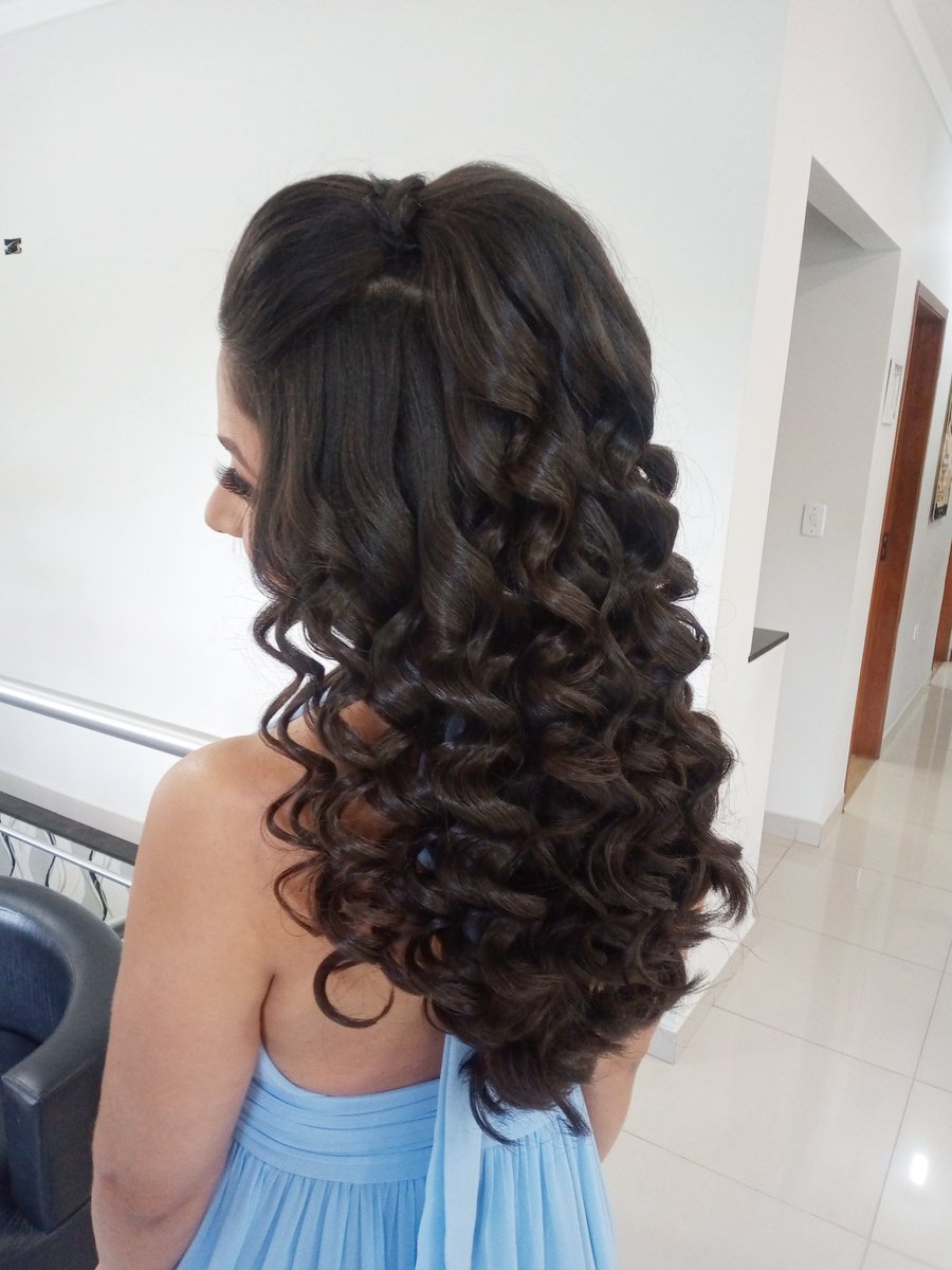Silvia Batista on X: "Penteado semi ...