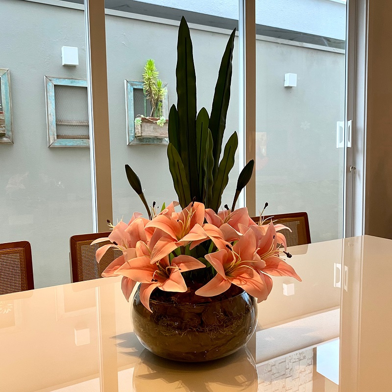 Arranjo Grande Centro De Mesa Lírio ...