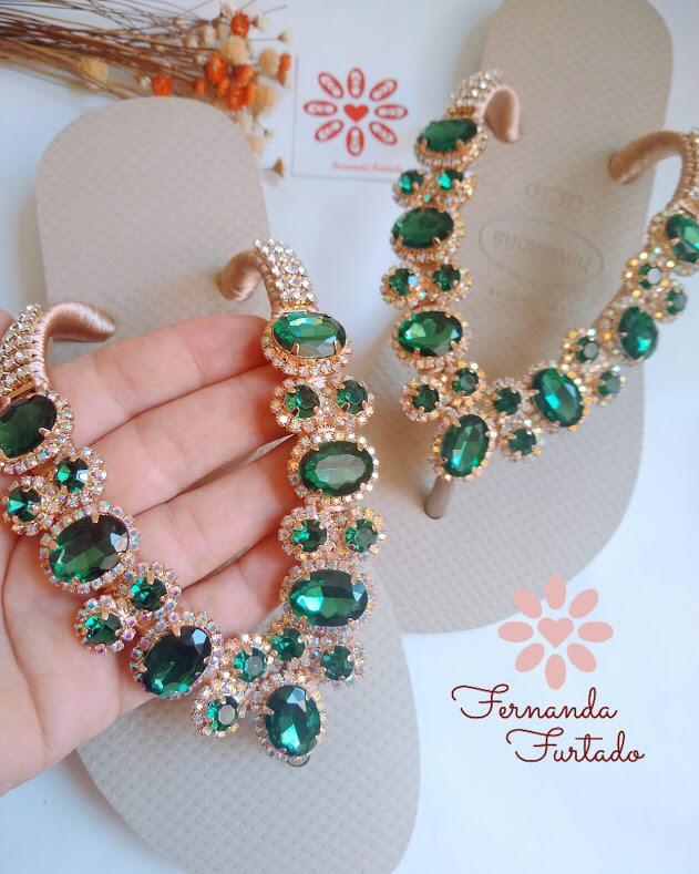 Chinelo havaianas bege palha com ...