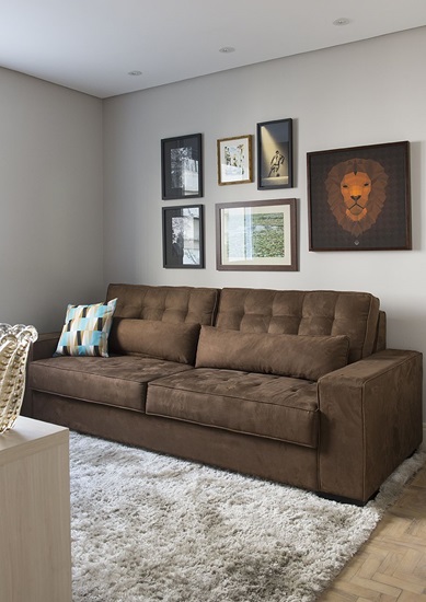 Como decorar a sala com sofá marrom: 4 ...
