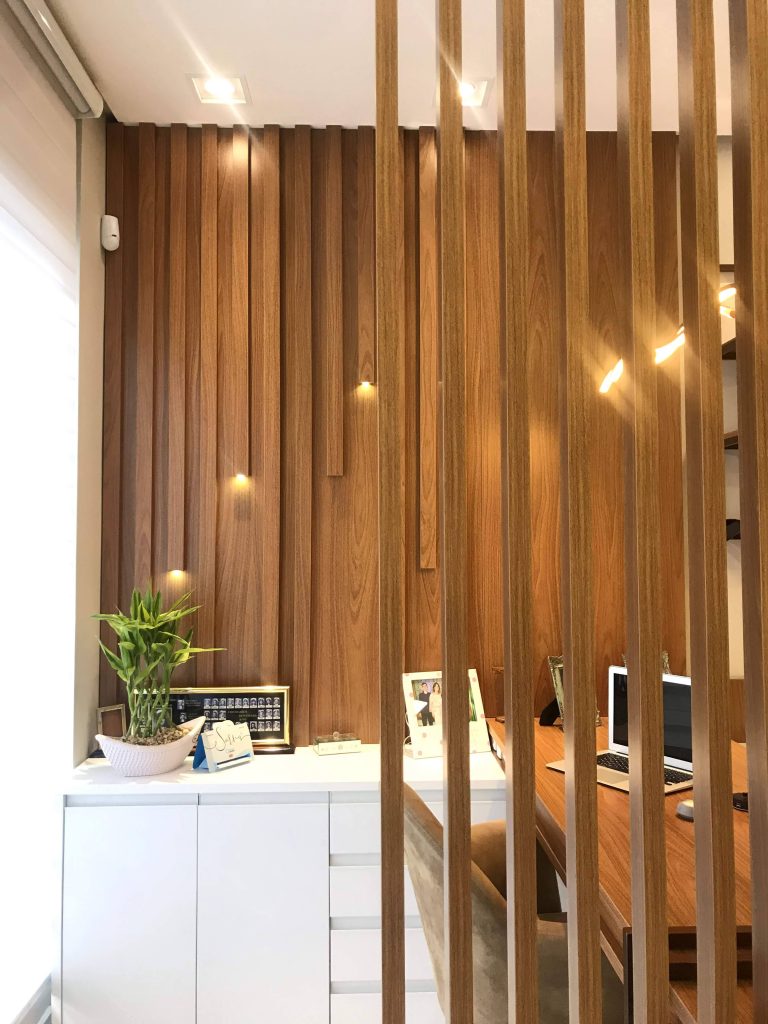 Divisória de madeira para sala ...