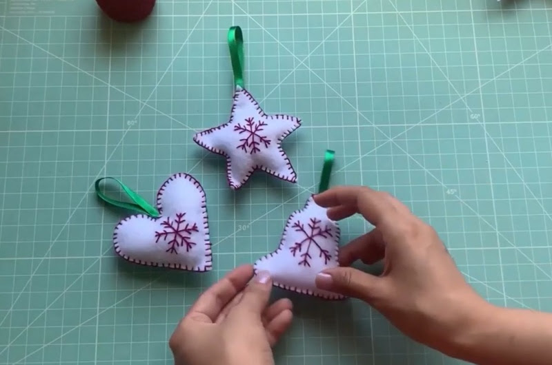 DIY: crie enfeites natalinos de feltro ...