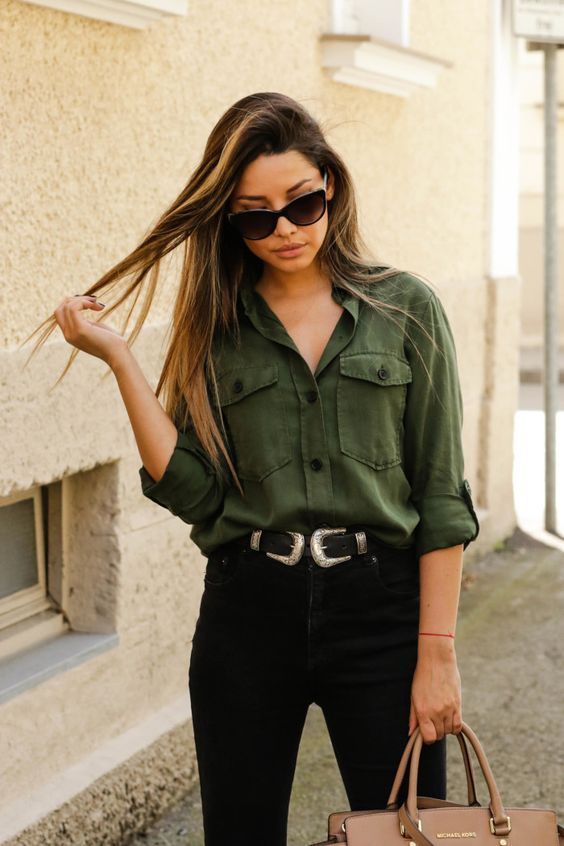 verde militar en tu outfit