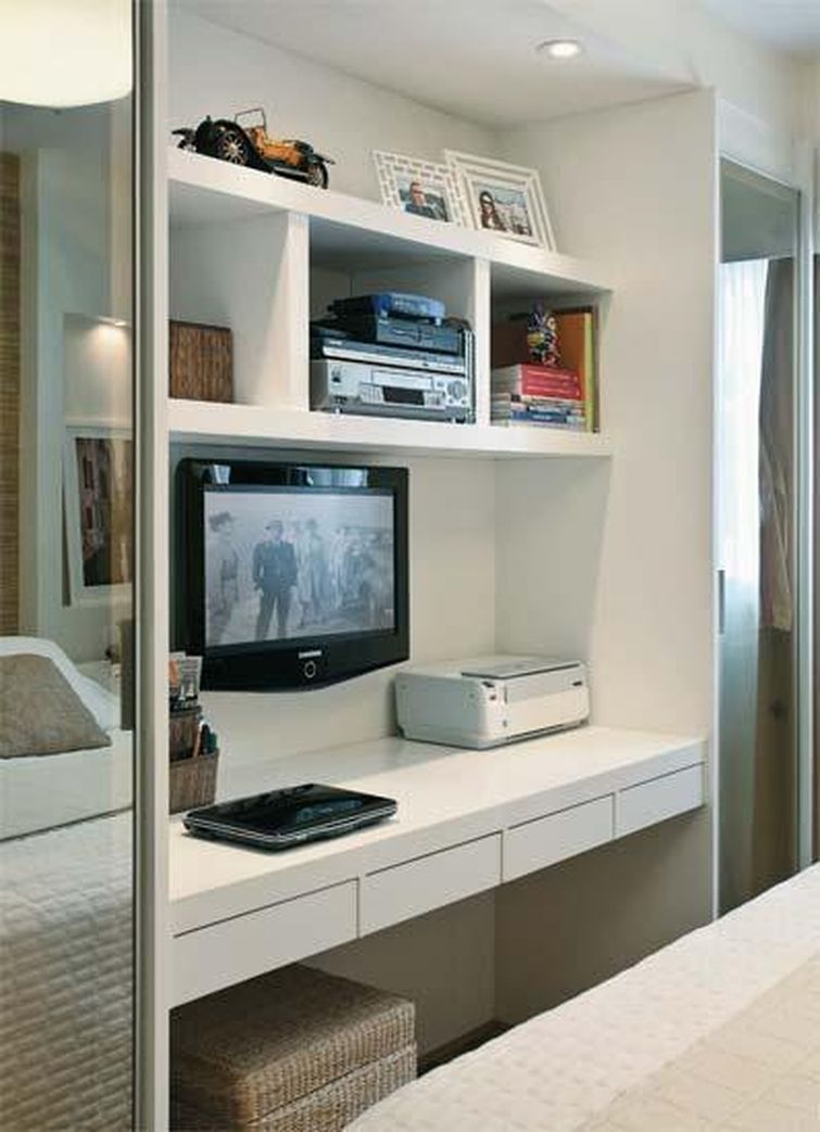 home-office-no-quarto-de-casal-mesa ...