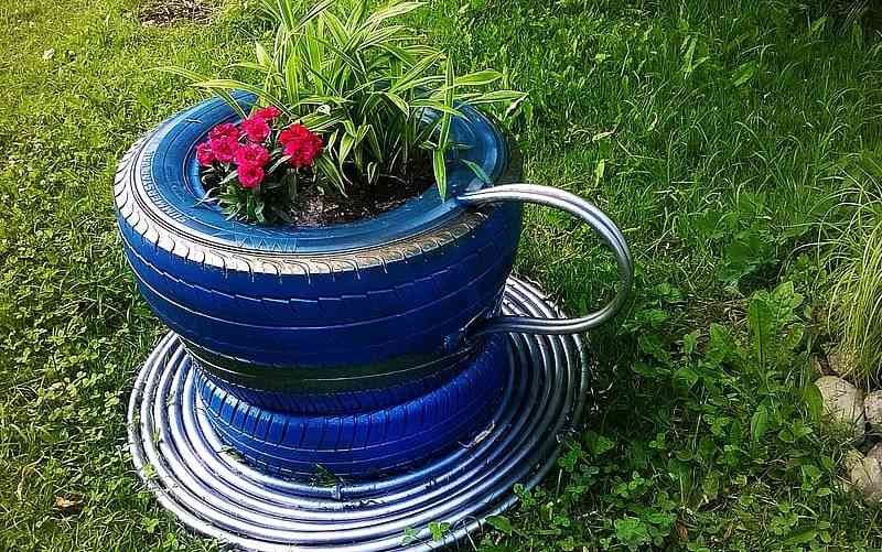 material reciclado para jardins