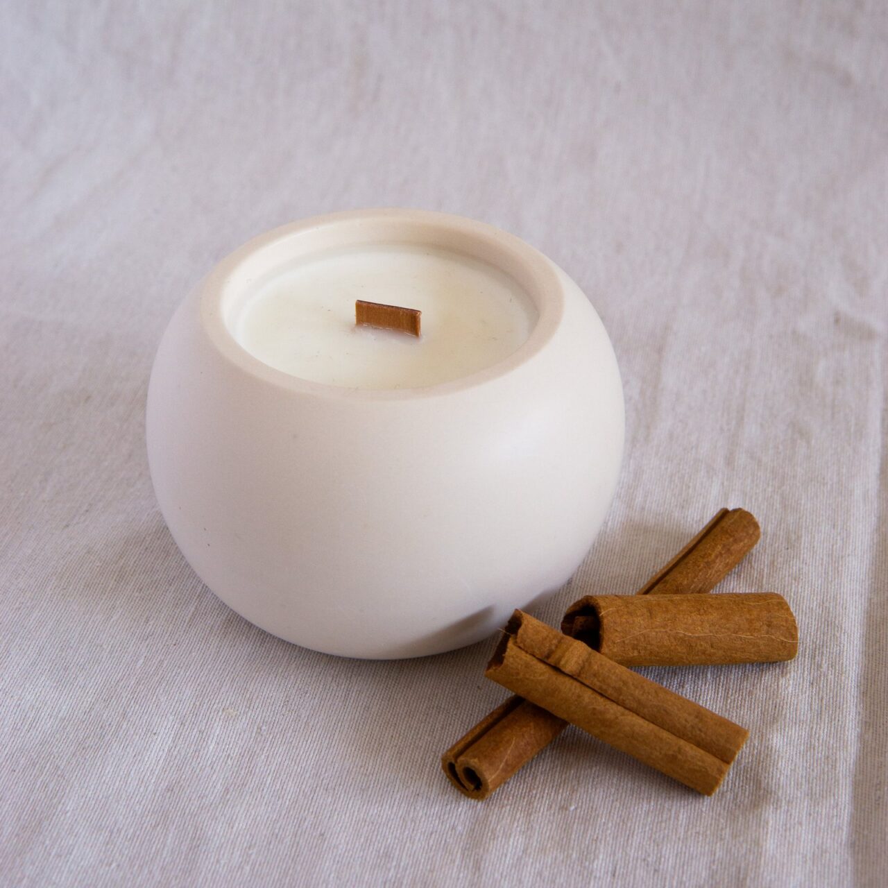 Vela artesanal de soja "Ada" | Aroma a ...