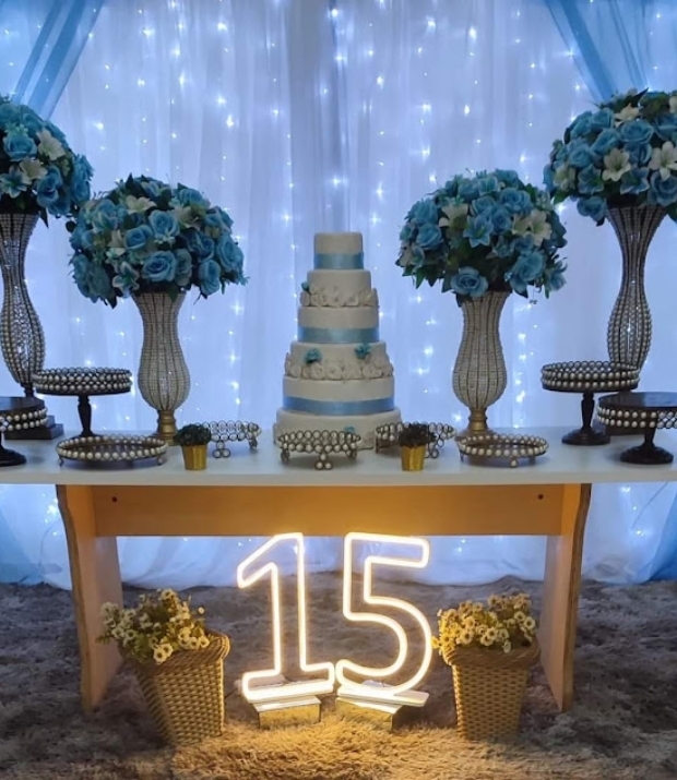 DEcoração 15 anos azul serenity