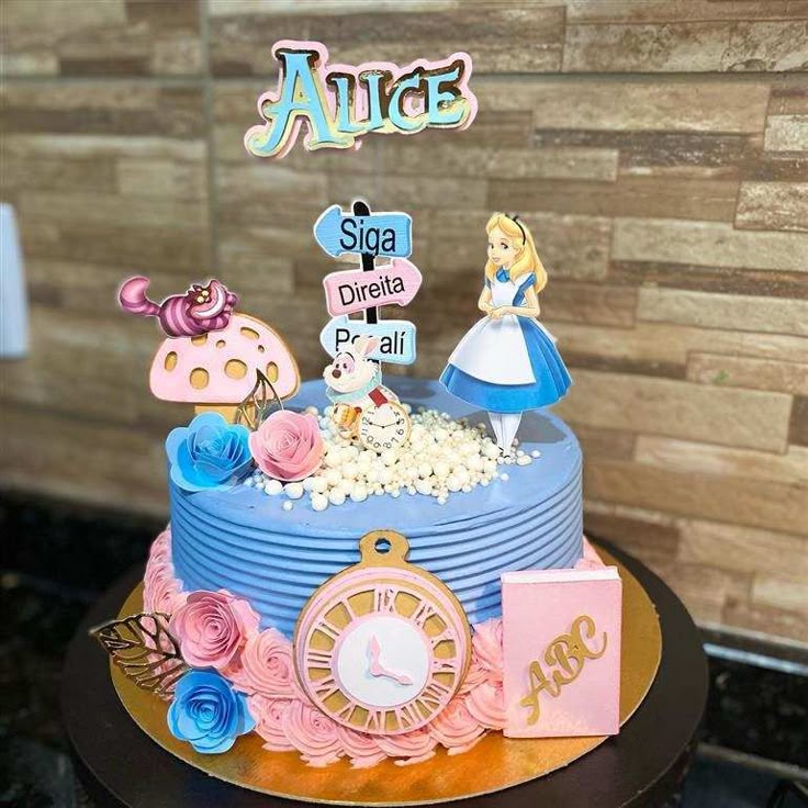 Bolo Alice no País das Maravilhas: 55 ...