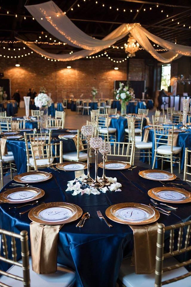 Mesa azul e dourado | casamento azul ...