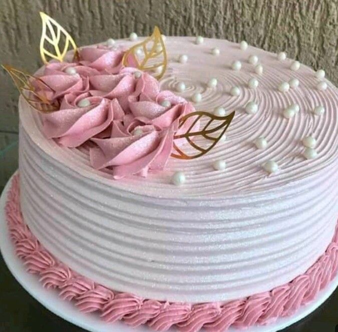 Elegant Pink and Gold Cake